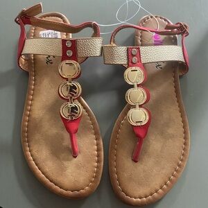 ♥️ Tan and Red Sandals Size 7.5 ♥️